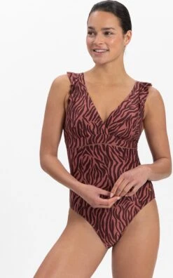 Beachlife Zebra Dames Badpak - Maat D42 -Beachlife 748x1200 2