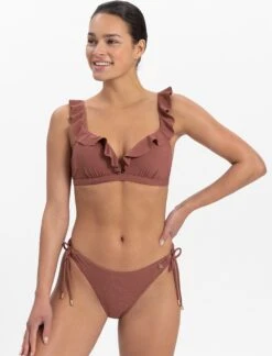 Beachlife Rouge Shimmer Dames Bikinitopje - Maat E40 -Beachlife 915x1200 5